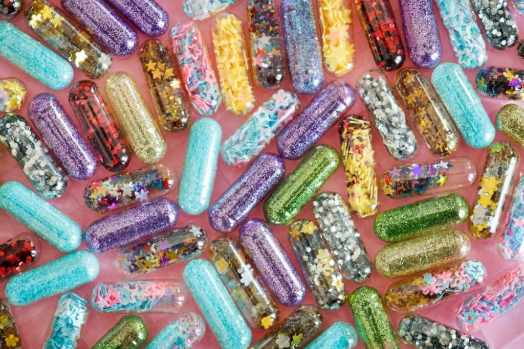 HEALTH AND HUMAN SERVICES GRANTS NEARLY $1 BILLION TO FIGHT OPIOID CRISIS