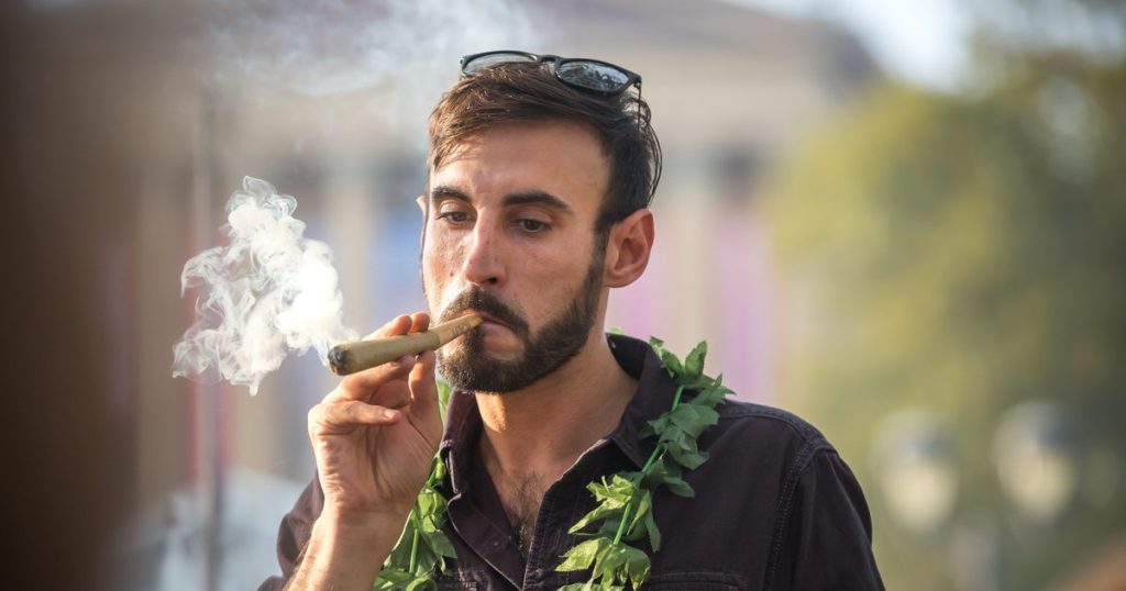 WHY MEN CAN PROCESS MARIJUANA BETTER THAN WOMEN