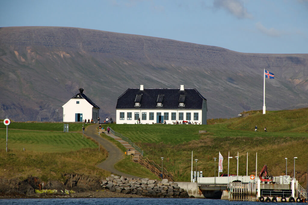 HOW ICELANDIC FILMMAKERS TACKLED SUBSTANCE ABUSE IN BLOSSI