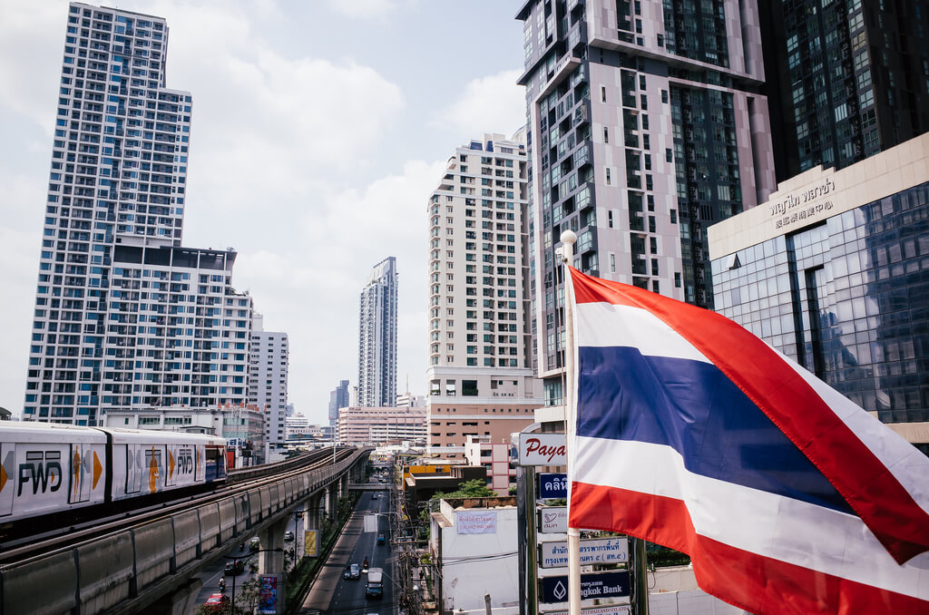 THAILAND BECOMES THE FIRST COUNTRY IN SOUTHEAST ASIA TO LEGALIZE MEDICAL-GRADE MARIJUANA