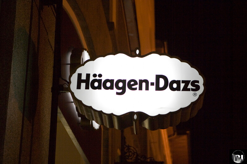 HÄAGEN-DAZS IS PRODUCING ALCOHOL-INFUSED ICE CREAM TREATS