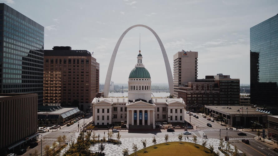THE IMPACT OF THE OPIOID CRISIS ON MISSOURI