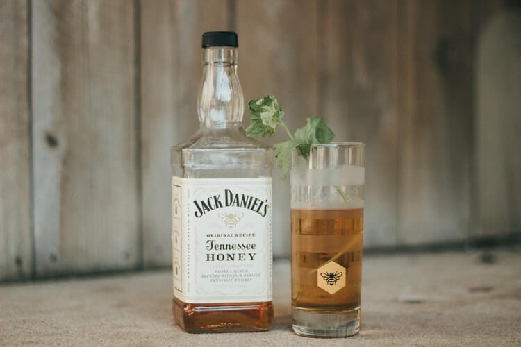 1 Out of 8 Americans Suffer from Alcohol Problems