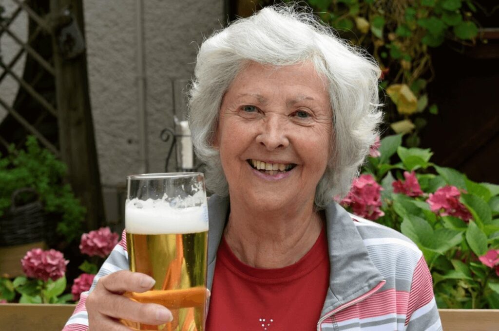alcohol abuse among older women