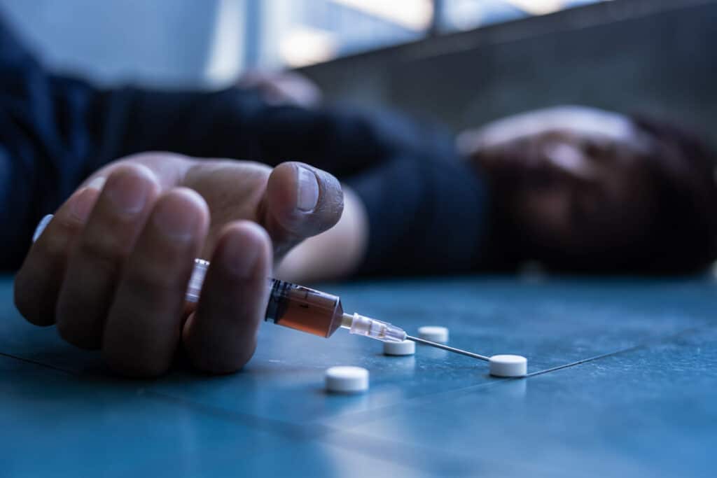 A young male overdosed on flakka with one to help.