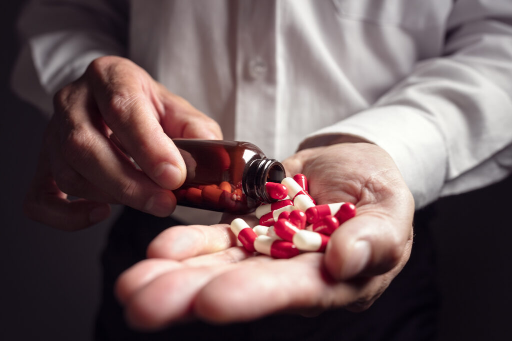 Does Xanax Interfere With Local Anesthesia? A Complete Safety Guide-xanax vs anestesia 3.jpg