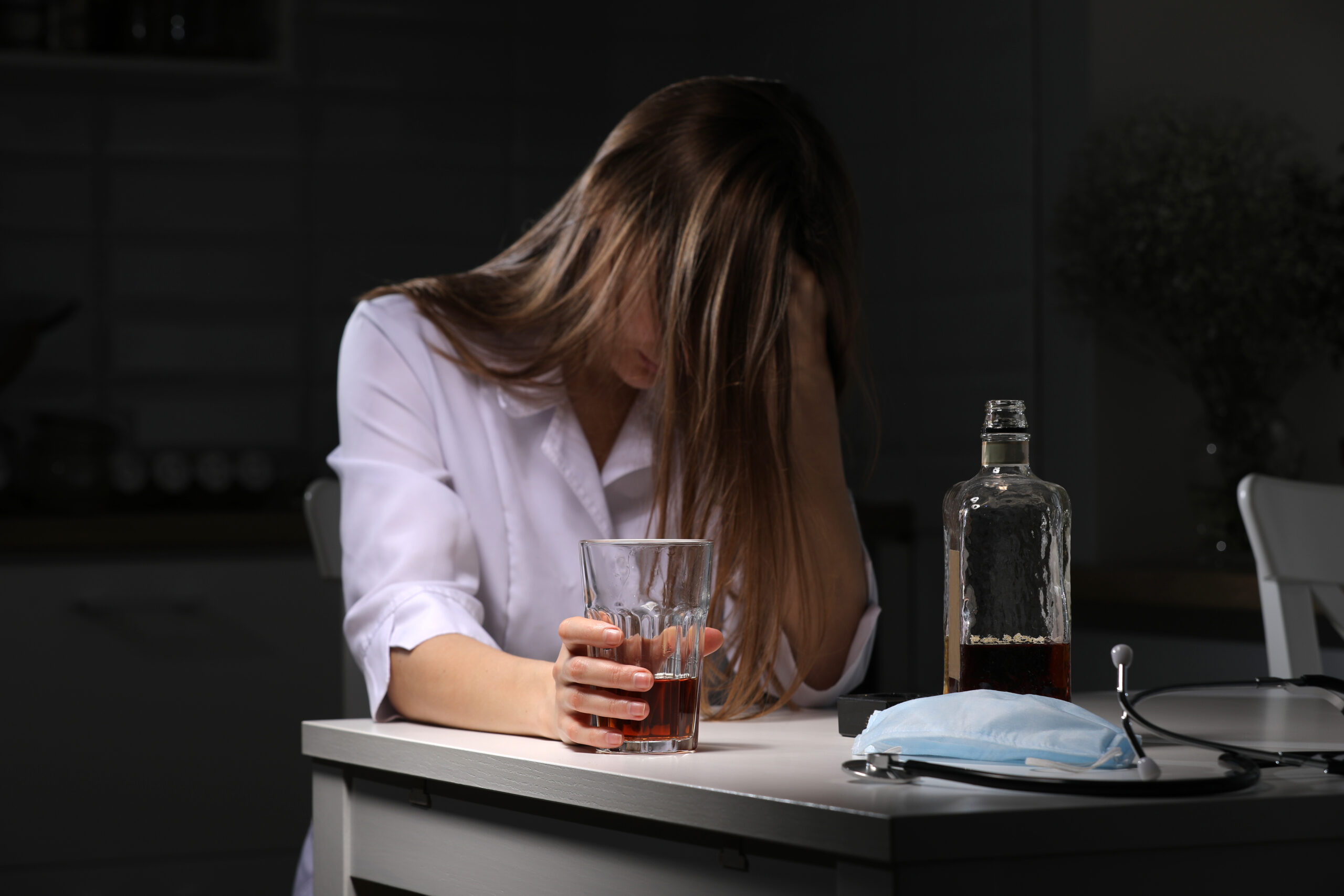 How to Deal with Alcohol Withdrawal-alcohol withdrawal 2.JPG