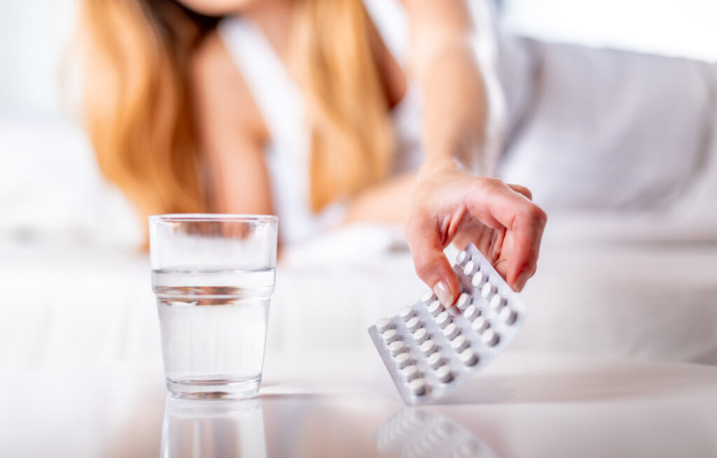 Ambien vs Trazodone for Sleep: A Comprehensive Guide to Choosing the Right Sleep Medication-ambien vs trazodone 1.jpg