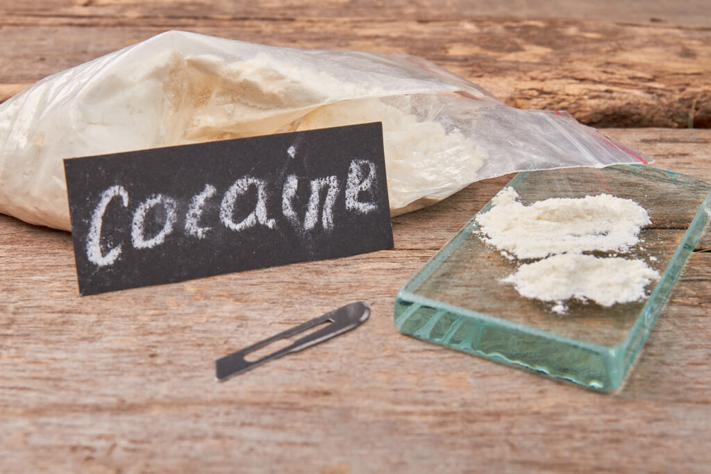 MDMA vs Cocaine: A Comprehensive Guide.-mdma vs coke1.jpg