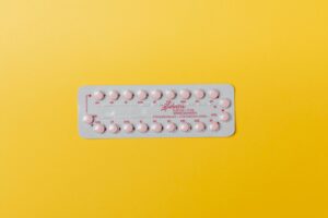 What kind of pill is L484?-pexels-karolina-grabowska-4047113 (1).jpg