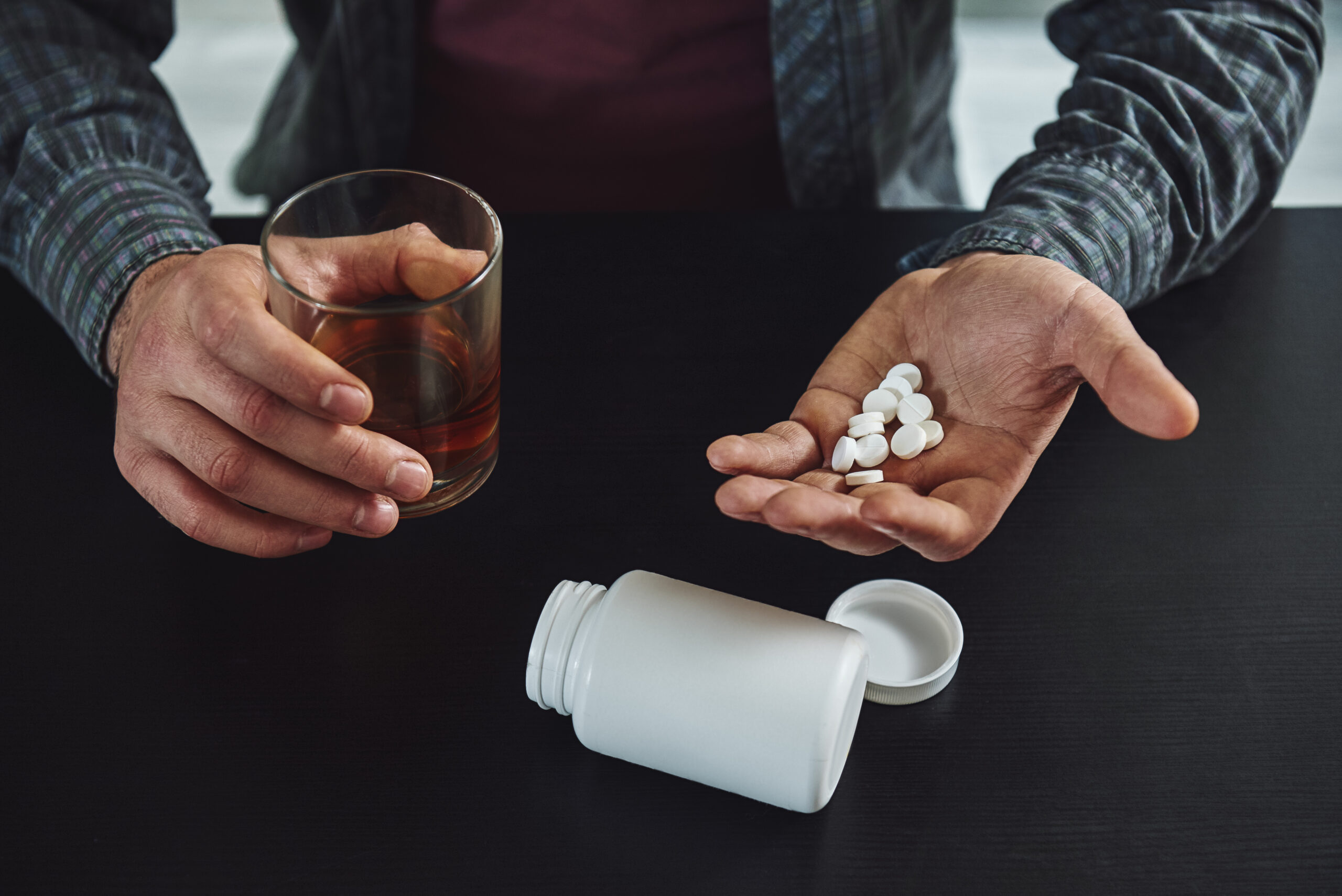 Can You Drink on Pristiq? A Complete Guide to Interactions, Risks, and Safety-pristic and alcohol 2.jpg