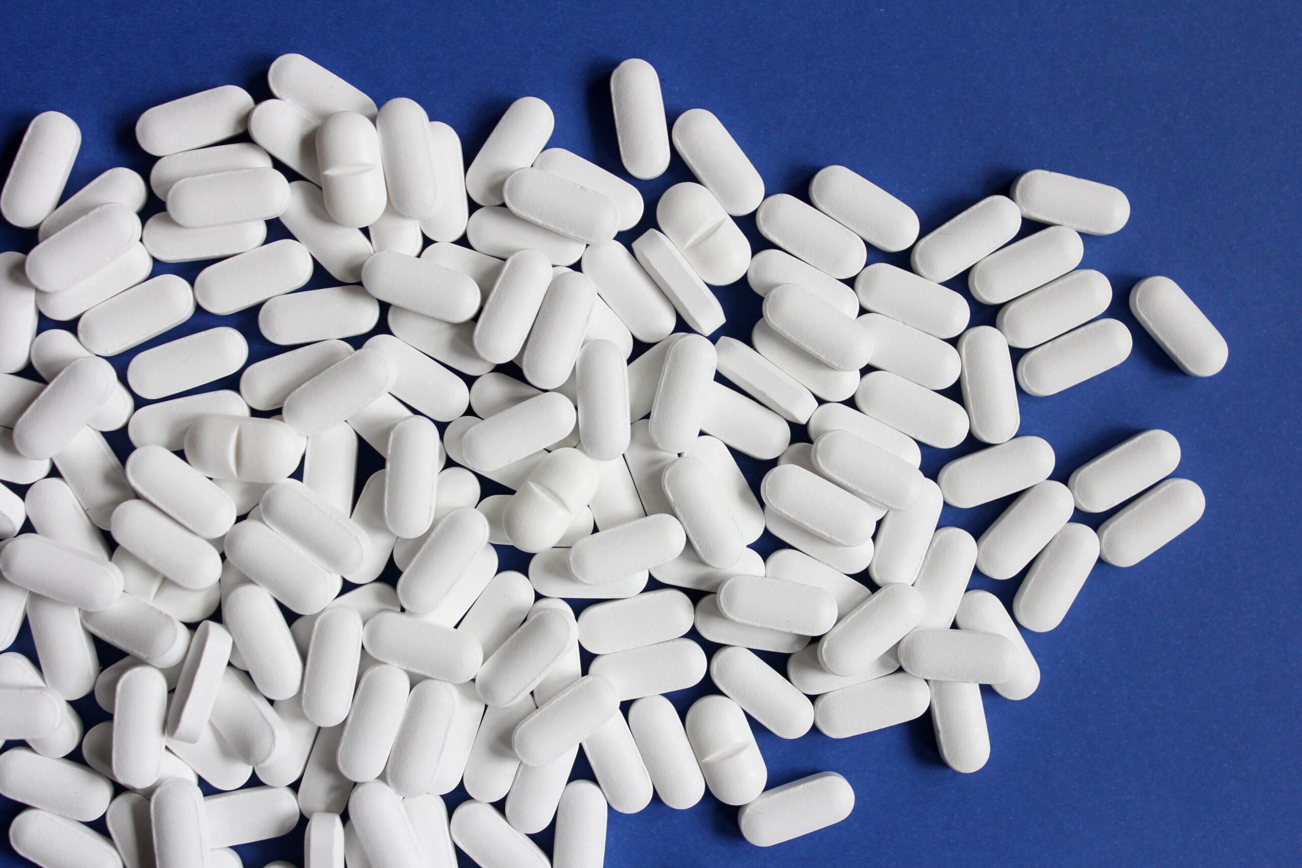 M366 White Oval Pill: A Comprehensive Guide to Uses, Risks, and Safety-white oval pill 2.jpg